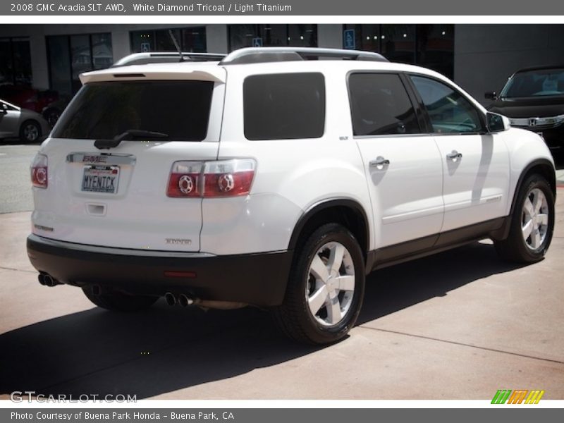 White Diamond Tricoat / Light Titanium 2008 GMC Acadia SLT AWD