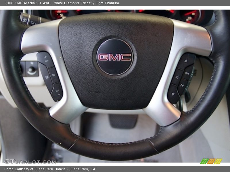 White Diamond Tricoat / Light Titanium 2008 GMC Acadia SLT AWD