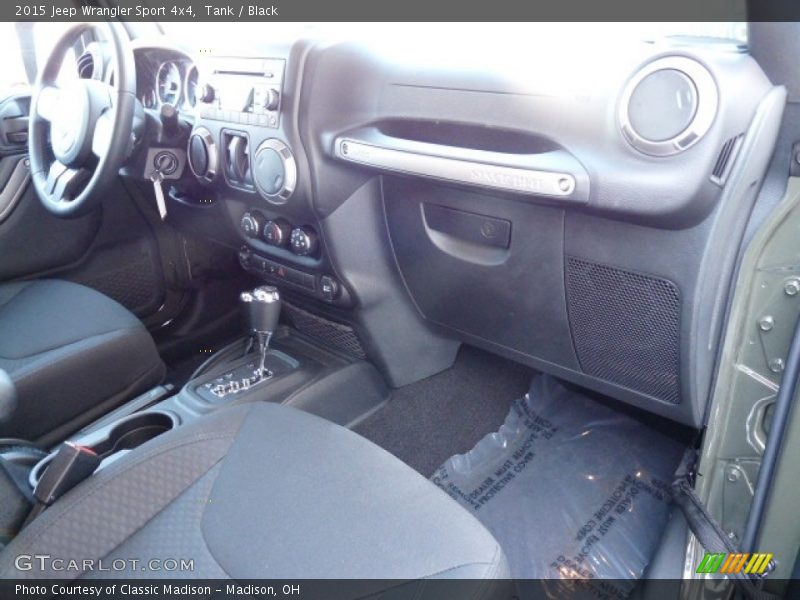 Tank / Black 2015 Jeep Wrangler Sport 4x4