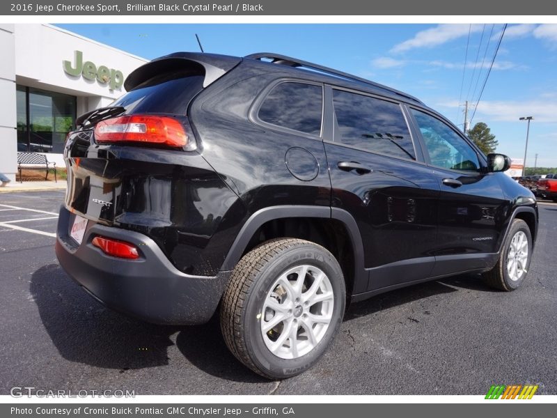 Brilliant Black Crystal Pearl / Black 2016 Jeep Cherokee Sport