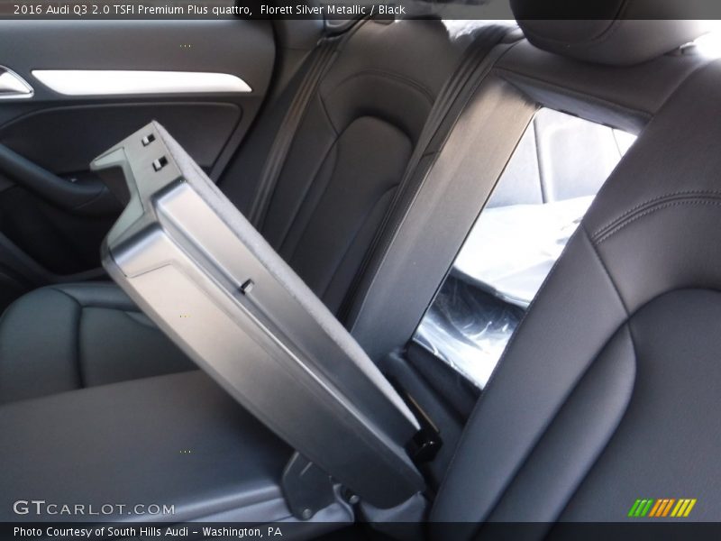 Florett Silver Metallic / Black 2016 Audi Q3 2.0 TSFI Premium Plus quattro
