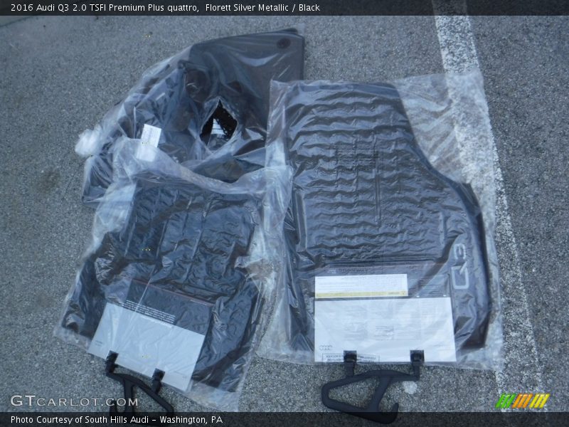 Florett Silver Metallic / Black 2016 Audi Q3 2.0 TSFI Premium Plus quattro