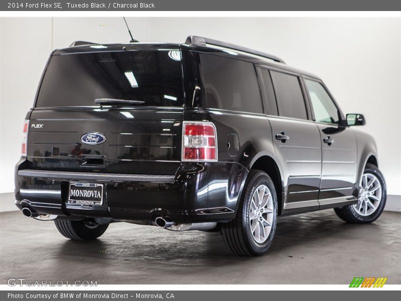 Tuxedo Black / Charcoal Black 2014 Ford Flex SE