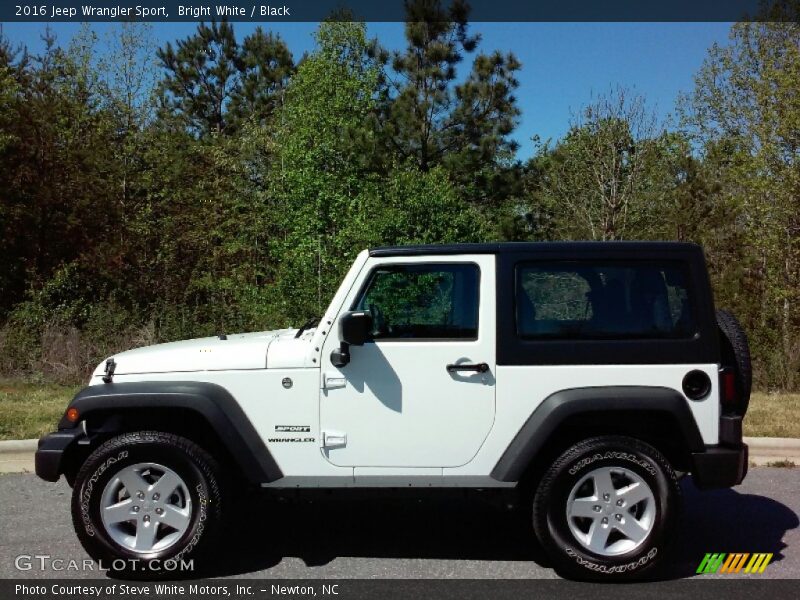 Bright White / Black 2016 Jeep Wrangler Sport