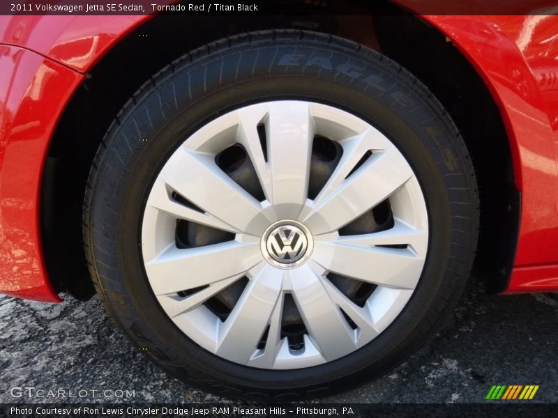 Tornado Red / Titan Black 2011 Volkswagen Jetta SE Sedan