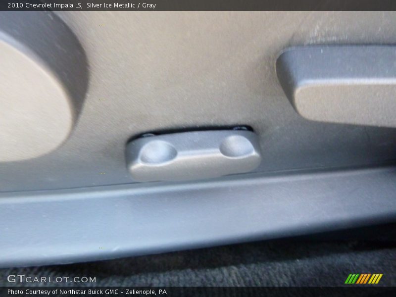 Silver Ice Metallic / Gray 2010 Chevrolet Impala LS