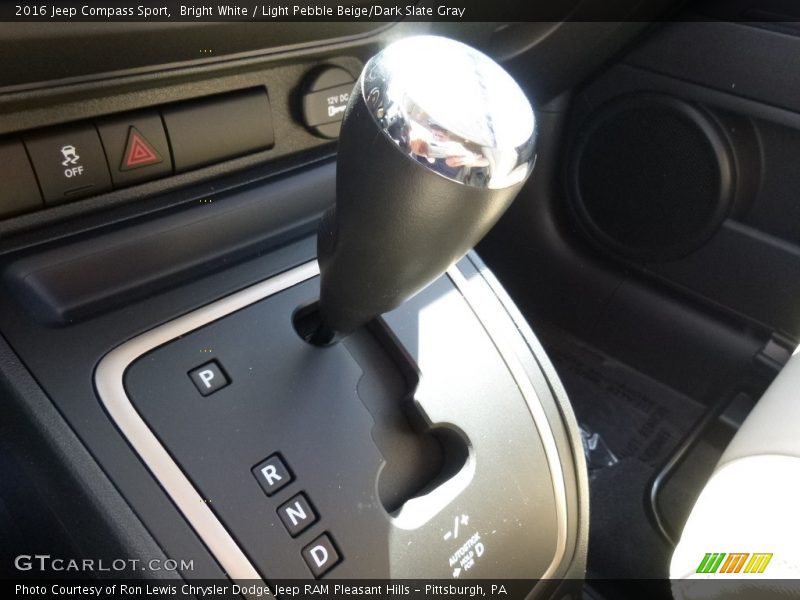 Bright White / Light Pebble Beige/Dark Slate Gray 2016 Jeep Compass Sport