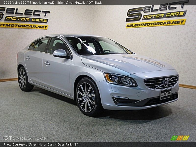 Bright Silver Metallic / Off-Black 2016 Volvo S60 T5 Inscription AWD