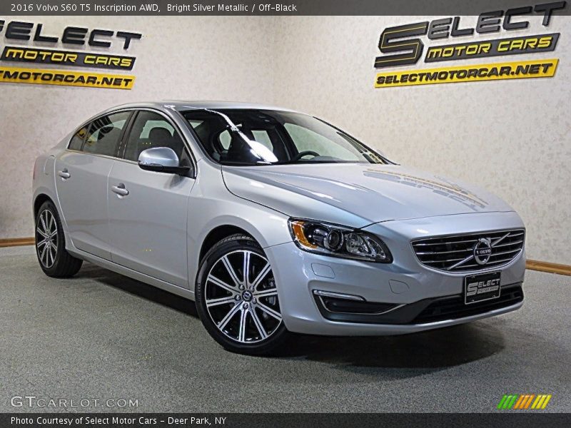 Bright Silver Metallic / Off-Black 2016 Volvo S60 T5 Inscription AWD