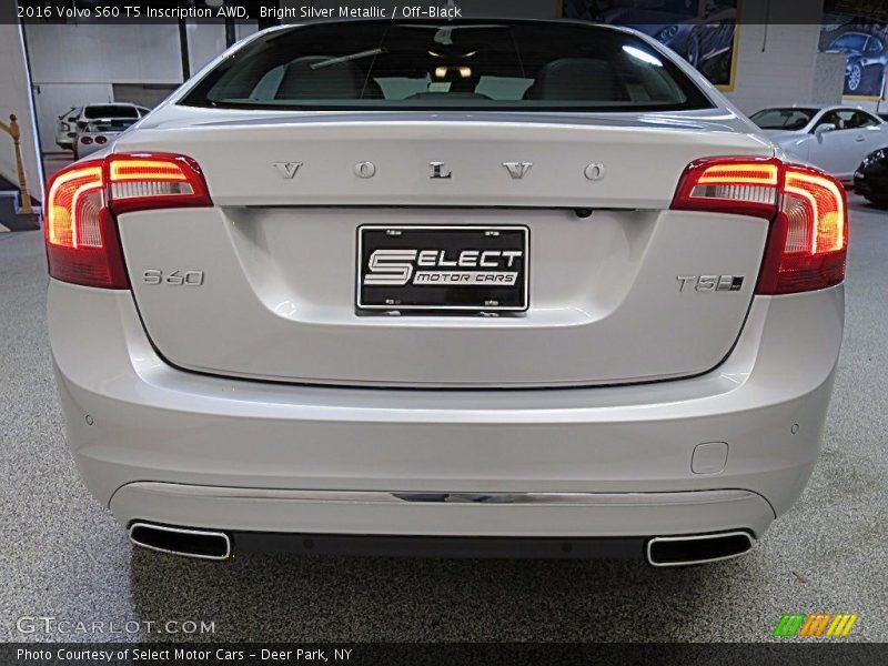 Bright Silver Metallic / Off-Black 2016 Volvo S60 T5 Inscription AWD