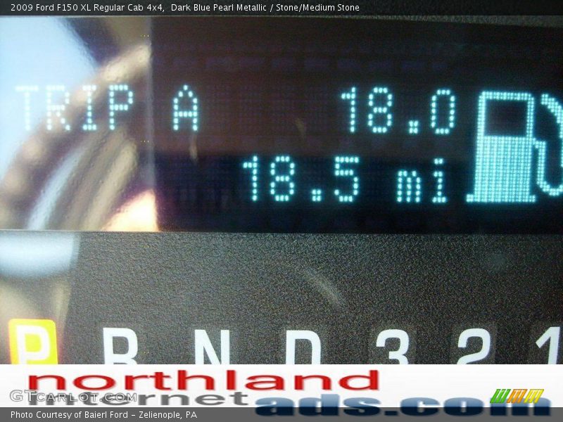 Dark Blue Pearl Metallic / Stone/Medium Stone 2009 Ford F150 XL Regular Cab 4x4