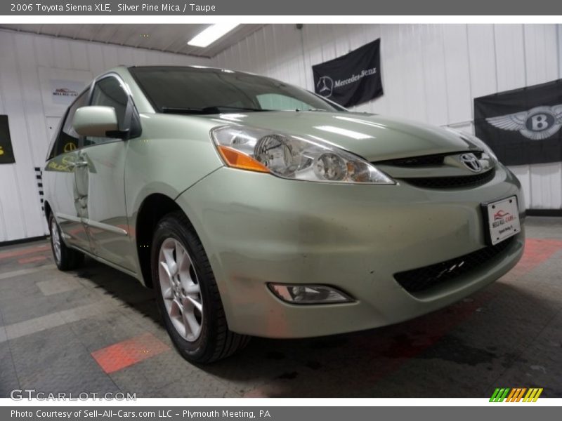 Silver Pine Mica / Taupe 2006 Toyota Sienna XLE