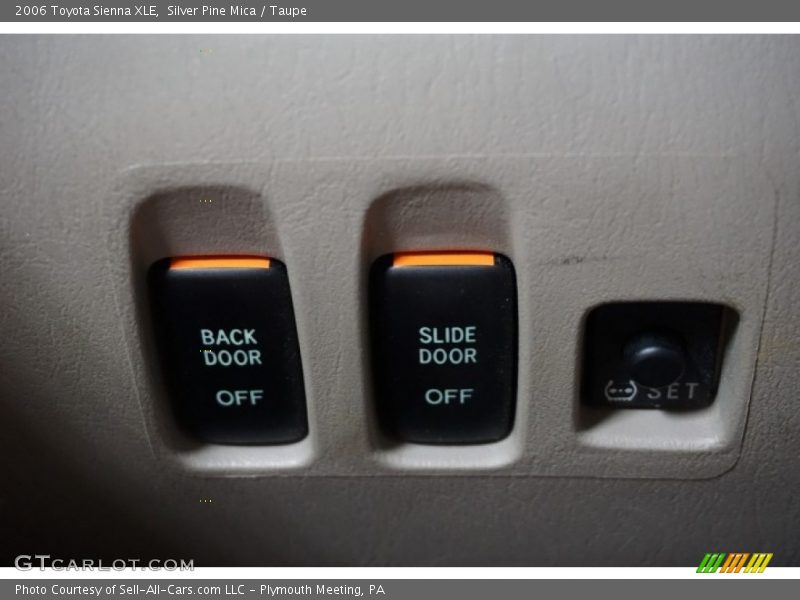 Silver Pine Mica / Taupe 2006 Toyota Sienna XLE