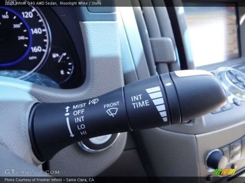 Controls of 2015 Q40 AWD Sedan