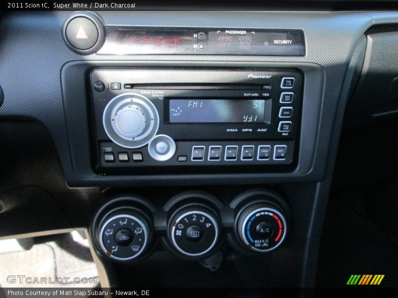 Super White / Dark Charcoal 2011 Scion tC