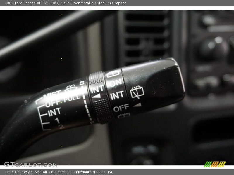 Satin Silver Metallic / Medium Graphite 2002 Ford Escape XLT V6 4WD