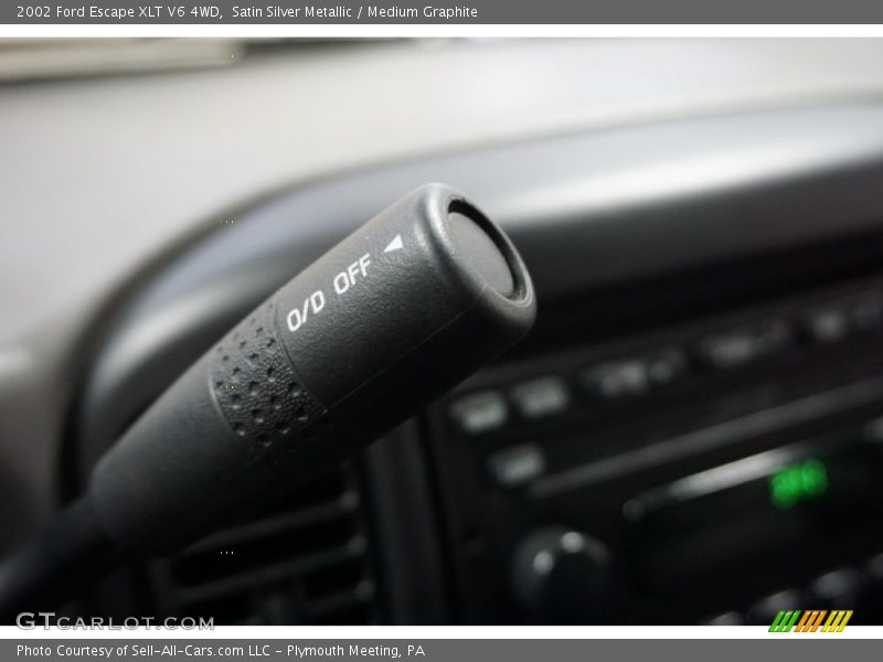 Satin Silver Metallic / Medium Graphite 2002 Ford Escape XLT V6 4WD