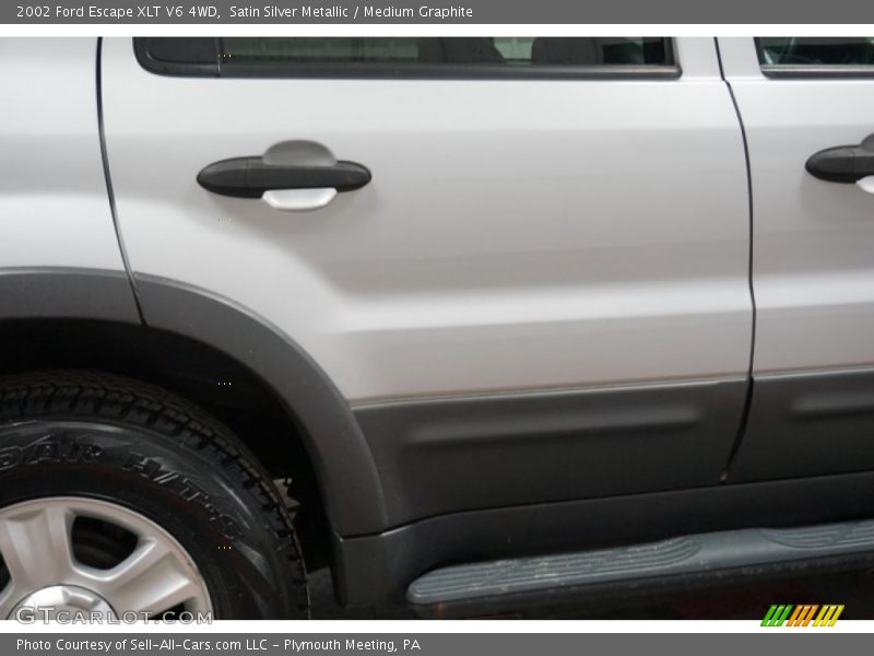 Satin Silver Metallic / Medium Graphite 2002 Ford Escape XLT V6 4WD