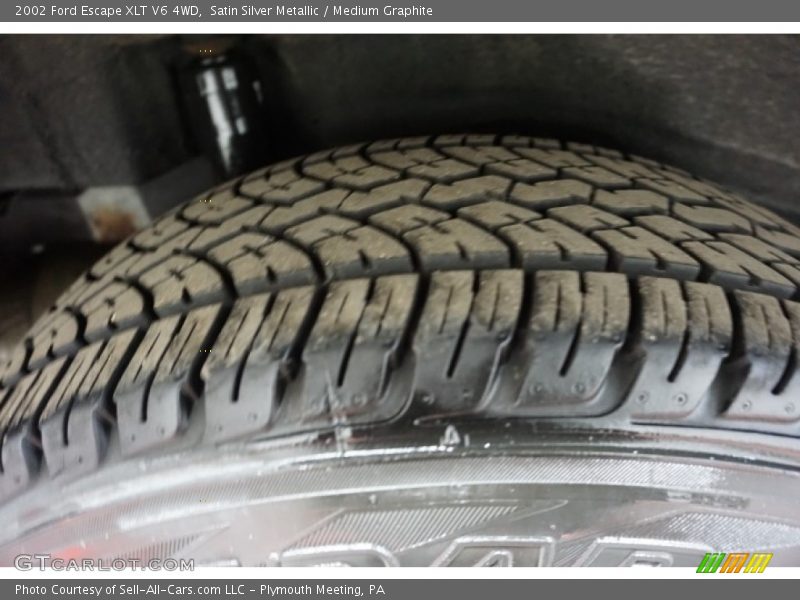 Satin Silver Metallic / Medium Graphite 2002 Ford Escape XLT V6 4WD