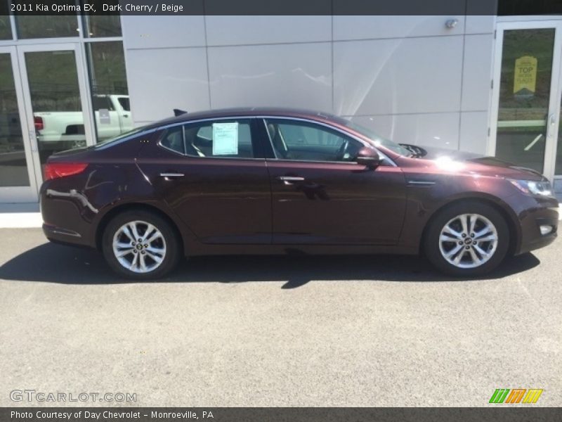 Dark Cherry / Beige 2011 Kia Optima EX