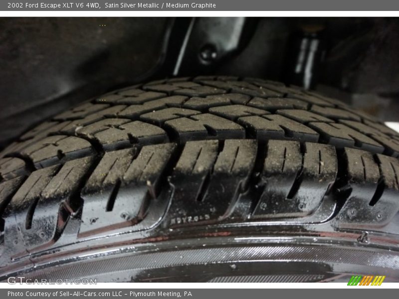 Satin Silver Metallic / Medium Graphite 2002 Ford Escape XLT V6 4WD