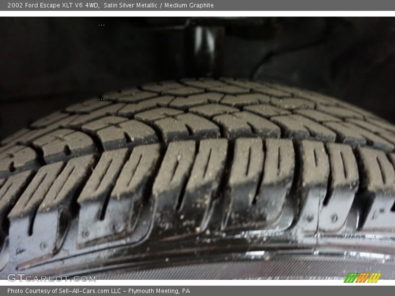 Satin Silver Metallic / Medium Graphite 2002 Ford Escape XLT V6 4WD