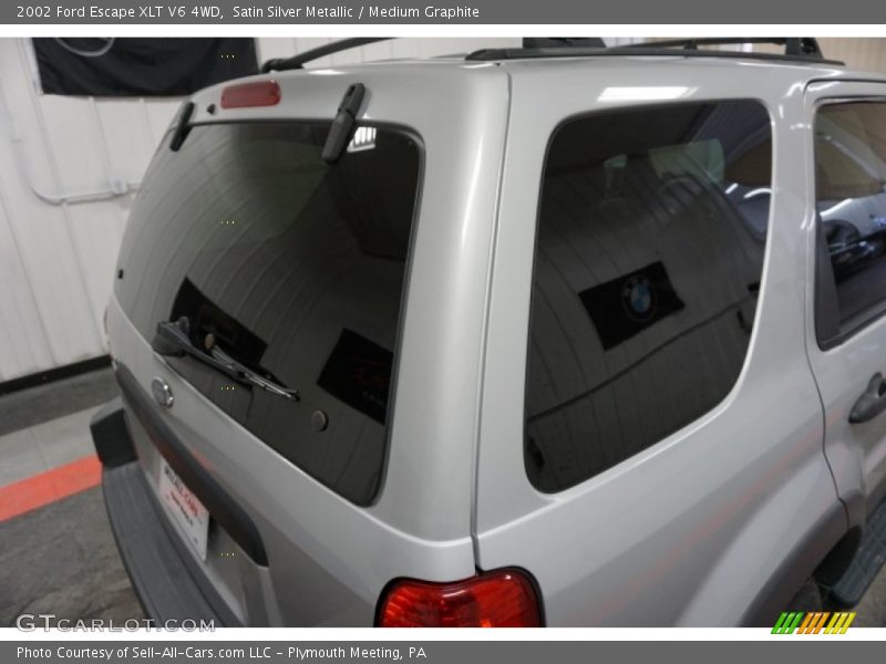 Satin Silver Metallic / Medium Graphite 2002 Ford Escape XLT V6 4WD