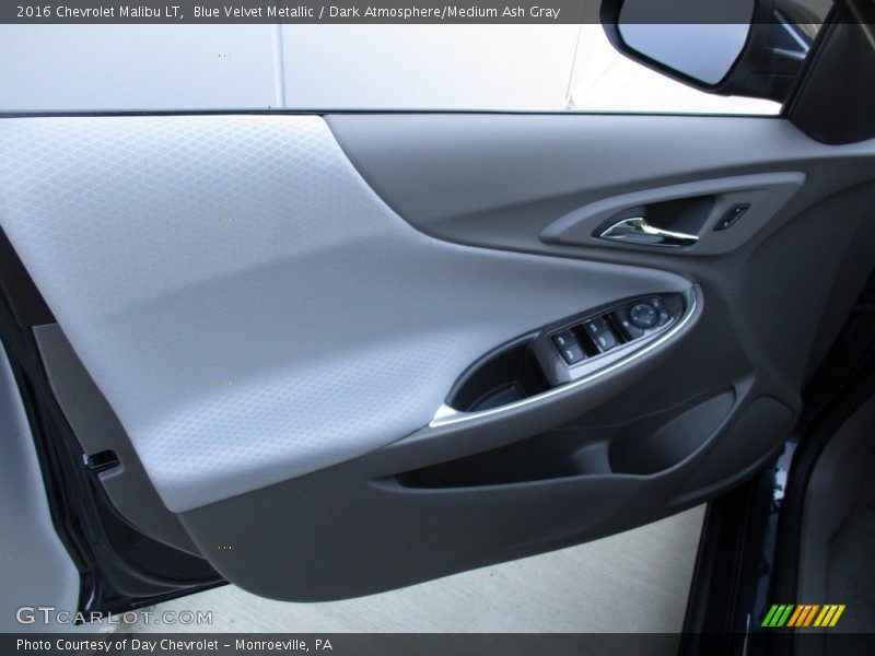 Blue Velvet Metallic / Dark Atmosphere/Medium Ash Gray 2016 Chevrolet Malibu LT