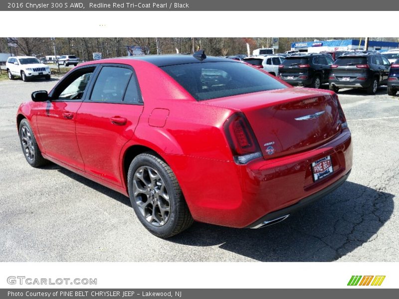 Redline Red Tri-Coat Pearl / Black 2016 Chrysler 300 S AWD