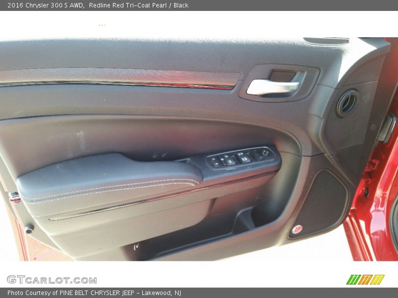 Redline Red Tri-Coat Pearl / Black 2016 Chrysler 300 S AWD