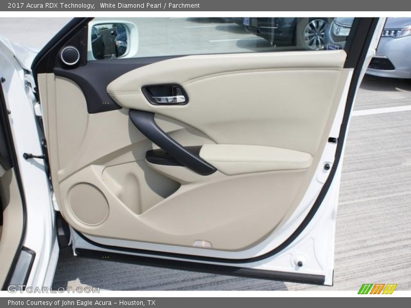 White Diamond Pearl / Parchment 2017 Acura RDX Technology