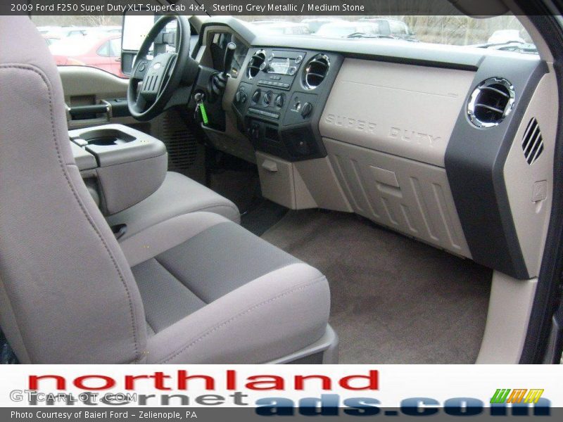 Sterling Grey Metallic / Medium Stone 2009 Ford F250 Super Duty XLT SuperCab 4x4