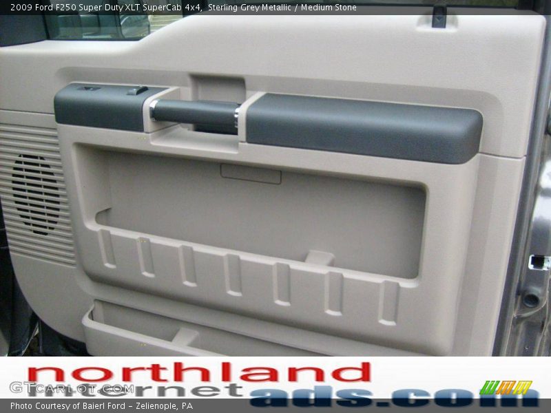 Sterling Grey Metallic / Medium Stone 2009 Ford F250 Super Duty XLT SuperCab 4x4
