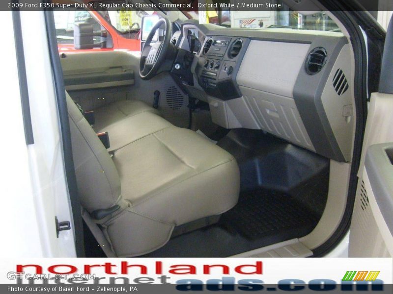 Oxford White / Medium Stone 2009 Ford F350 Super Duty XL Regular Cab Chassis Commercial
