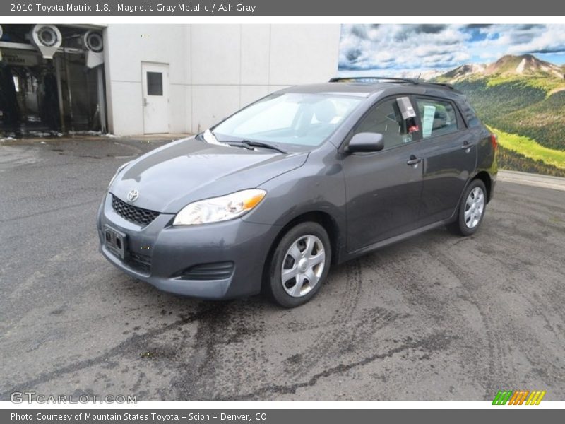Magnetic Gray Metallic / Ash Gray 2010 Toyota Matrix 1.8