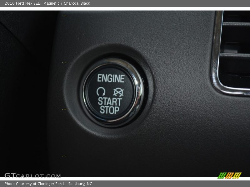 Magnetic / Charcoal Black 2016 Ford Flex SEL