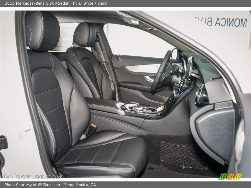 Polar White / Black 2016 Mercedes-Benz C 300 Sedan