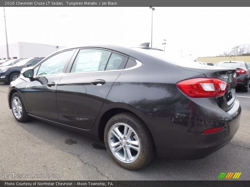 Tungsten Metallic / Jet Black 2016 Chevrolet Cruze LT Sedan