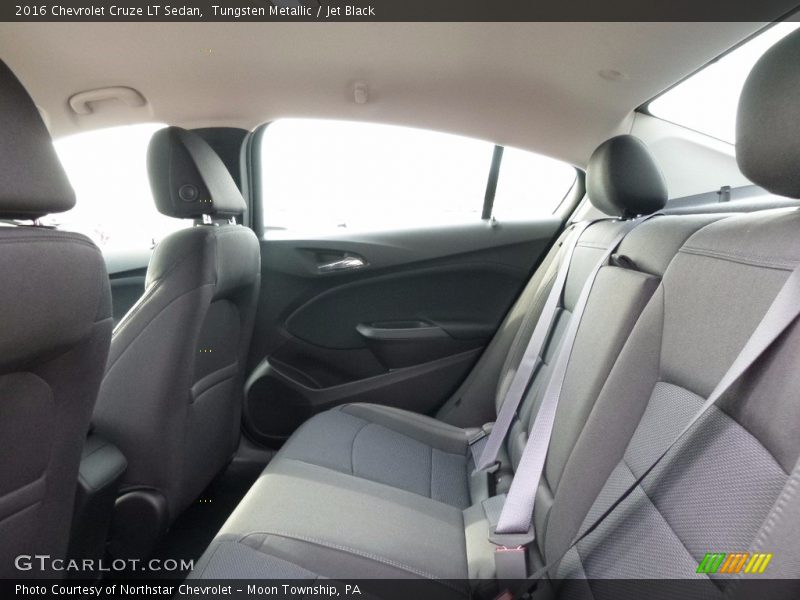 Tungsten Metallic / Jet Black 2016 Chevrolet Cruze LT Sedan