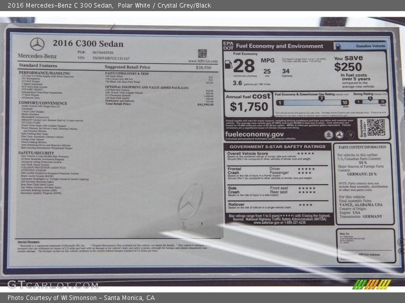 Polar White / Crystal Grey/Black 2016 Mercedes-Benz C 300 Sedan