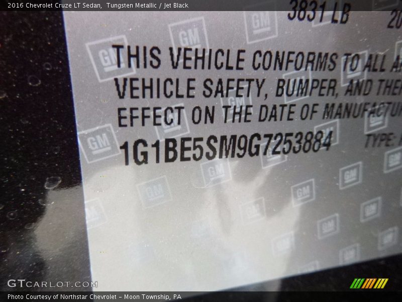 Tungsten Metallic / Jet Black 2016 Chevrolet Cruze LT Sedan