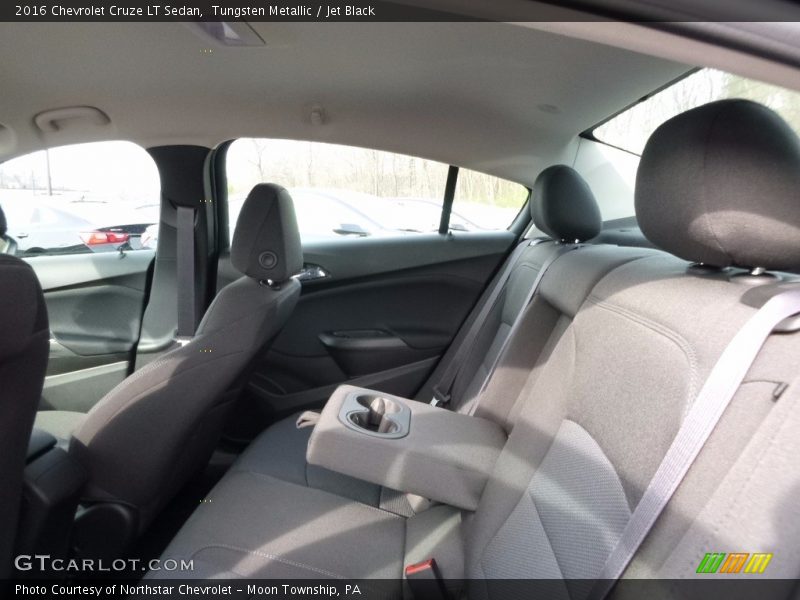 Tungsten Metallic / Jet Black 2016 Chevrolet Cruze LT Sedan