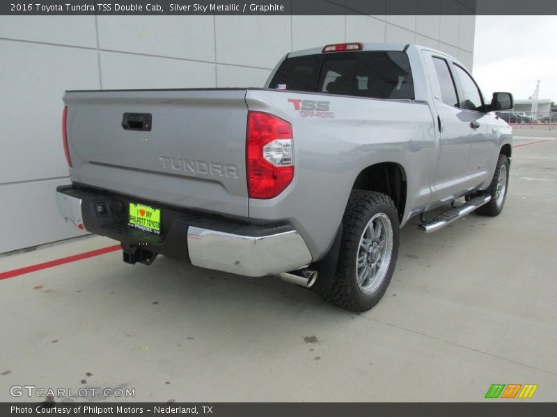 Silver Sky Metallic / Graphite 2016 Toyota Tundra TSS Double Cab