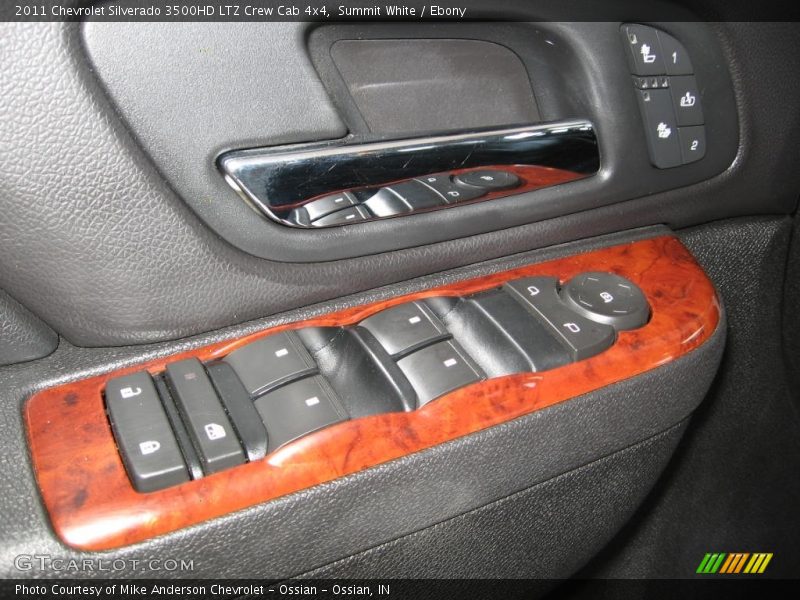 Summit White / Ebony 2011 Chevrolet Silverado 3500HD LTZ Crew Cab 4x4