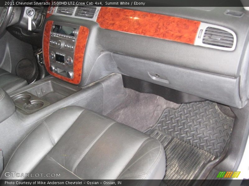 Summit White / Ebony 2011 Chevrolet Silverado 3500HD LTZ Crew Cab 4x4