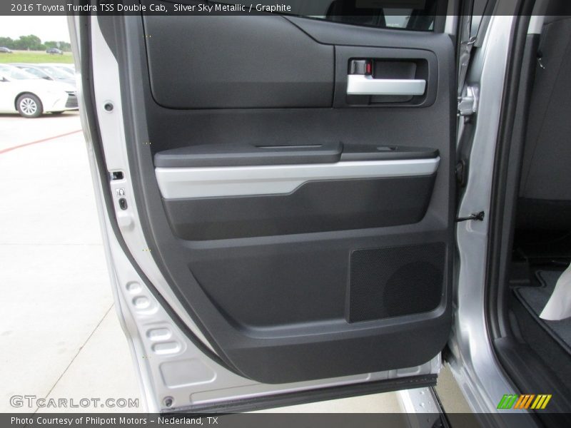 Silver Sky Metallic / Graphite 2016 Toyota Tundra TSS Double Cab