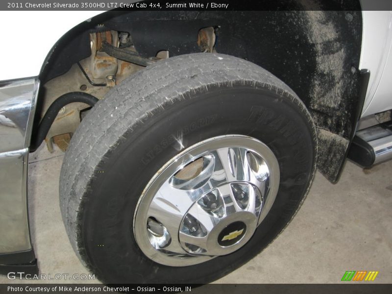 Summit White / Ebony 2011 Chevrolet Silverado 3500HD LTZ Crew Cab 4x4