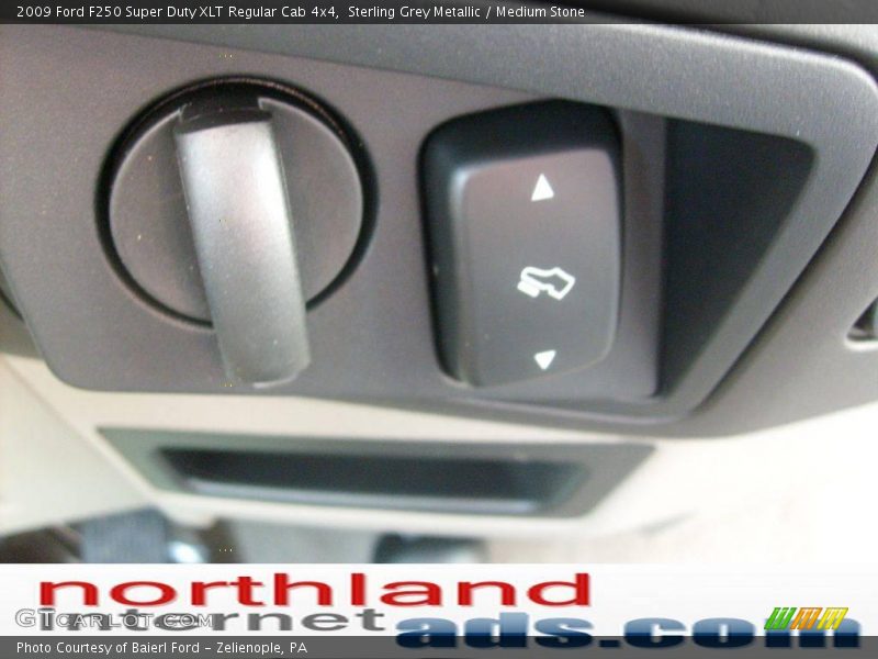 Sterling Grey Metallic / Medium Stone 2009 Ford F250 Super Duty XLT Regular Cab 4x4