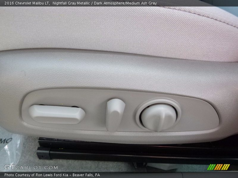 Nightfall Gray Metallic / Dark Atmosphere/Medium Ash Gray 2016 Chevrolet Malibu LT