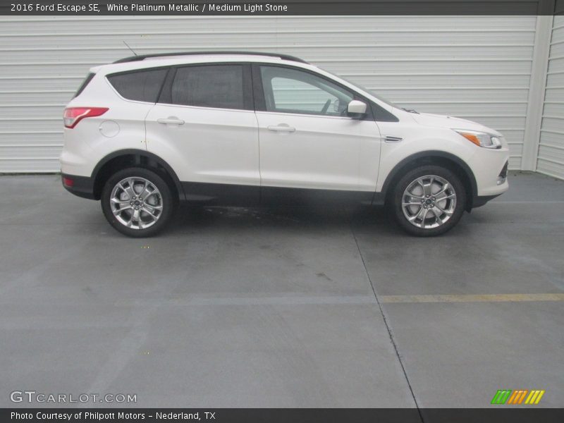 White Platinum Metallic / Medium Light Stone 2016 Ford Escape SE